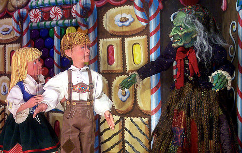 Hansel & Gretel at Puppet Showplace Theater